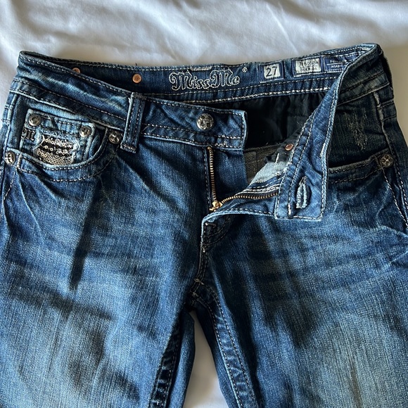 MISS ME • Dark Wash Bermuda Jeans Shorts Size 27 - Picture 6 of 12